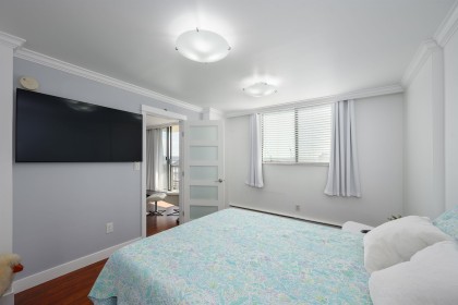 Photo 18 at 608 - 145 St. Georges Avenue, Lower Lonsdale, North Vancouver