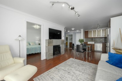 Photo 15 at 608 - 145 St. Georges Avenue, Lower Lonsdale, North Vancouver