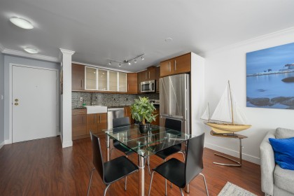 Photo 19 at 608 - 145 St. Georges Avenue, Lower Lonsdale, North Vancouver