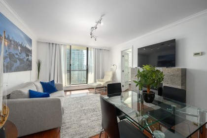 Photo 4 at 608 - 145 St. Georges Avenue, Lower Lonsdale, North Vancouver