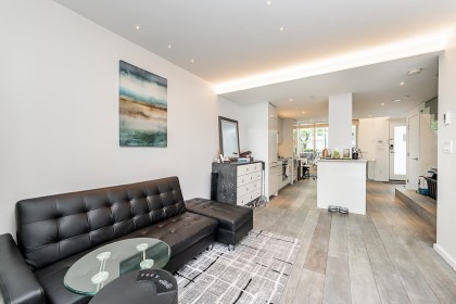 Photo 12 at 938 Beatty Street, Yaletown, Vancouver West