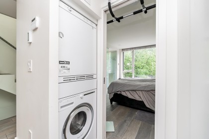 Photo 26 at 938 Beatty Street, Yaletown, Vancouver West