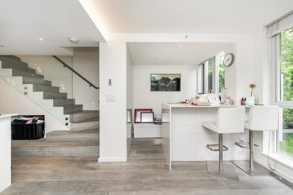 Photo 14 at 938 Beatty Street, Yaletown, Vancouver West