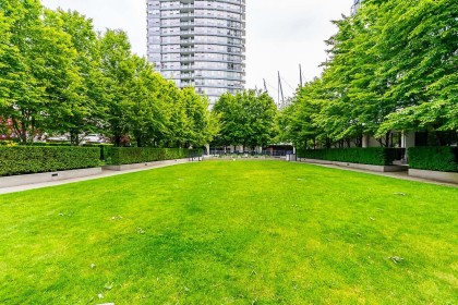 Photo 40 at 938 Beatty Street, Yaletown, Vancouver West