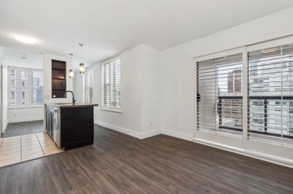 Photo 9 at 2002 - 989 Richards Street, Yaletown, Vancouver West