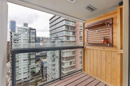 Photo 19 at 2002 - 989 Richards Street, Yaletown, Vancouver West