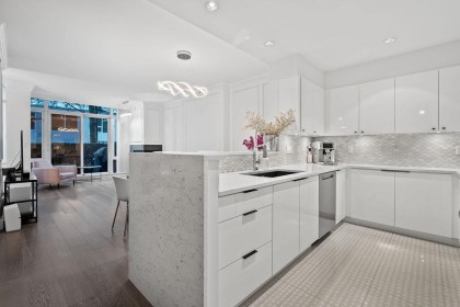 Photo 16 at 493 Broughton Street, Coal Harbour, Vancouver West