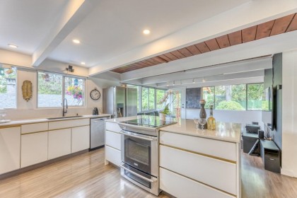 Photo 20 at 466 E Kings Road, Upper Lonsdale, North Vancouver