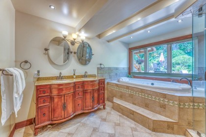 Photo 18 at 466 E Kings Road, Upper Lonsdale, North Vancouver