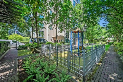 Photo 34 at 1202 - 1005 Beach Avenue, West End VW, Vancouver West