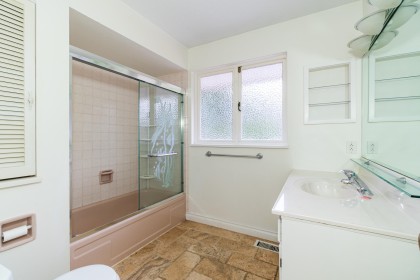 Photo 30 at 5725 Cranley Drive, Eagle Harbour, West Vancouver