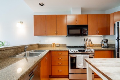 Photo 12 at 401 - 128 W 21st Street, Central Lonsdale, North Vancouver