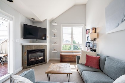 Photo 4 at 401 - 128 W 21st Street, Central Lonsdale, North Vancouver