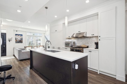 Photo 14 at 352 W 62nd Avenue, Marpole, Vancouver West