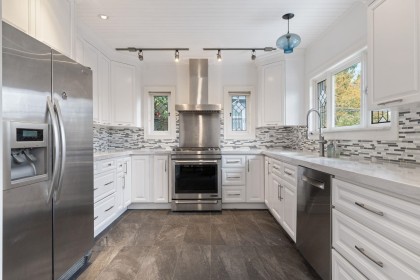 Photo 12 at 2907 W 30th Avenue, MacKenzie Heights, Vancouver West