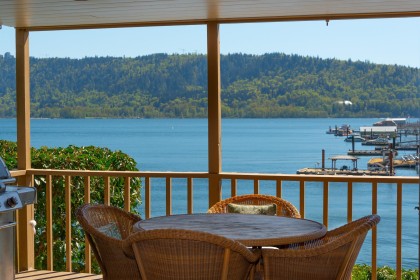 Photo 7 at 4455 Harris Place, Deep Cove, North Vancouver