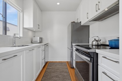 Photo 10 at 8 - 2255 W 40th Avenue, Kerrisdale, Vancouver West