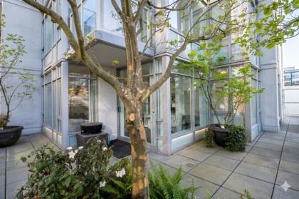 Photo 3 at 402 - 480 Robson Street, Downtown VW, Vancouver West