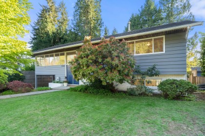 Photo 1 at 2289 Whitman Avenue, Blueridge NV, North Vancouver