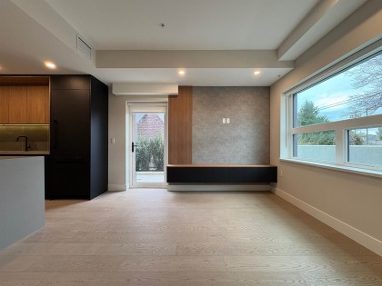 Photo 1 at 125 W 41st Avenue, Cambie, Vancouver West