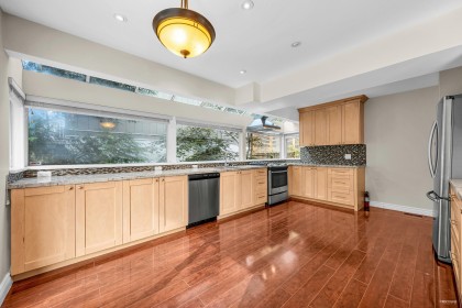 Photo 7 at 84 Laurie Crescent, Glenmore, West Vancouver