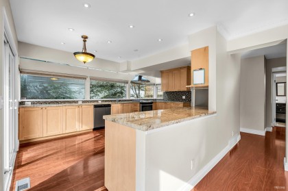 Photo 4 at 84 Laurie Crescent, Glenmore, West Vancouver