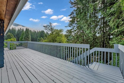Photo 8 at 84 Laurie Crescent, Glenmore, West Vancouver