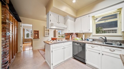 Photo 12 at 3537 W 31st Avenue, Dunbar, Vancouver West