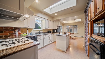 Photo 18 at 3537 W 31st Avenue, Dunbar, Vancouver West