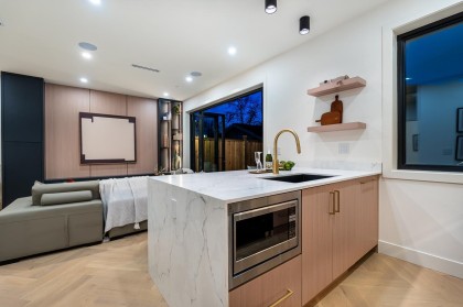 Photo 8 at 2 - 3345 W 13th Avenue, Kitsilano, Vancouver West