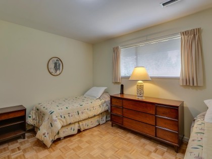 Photo 33 at 110 Oceanview Place, Lions Bay, West Vancouver