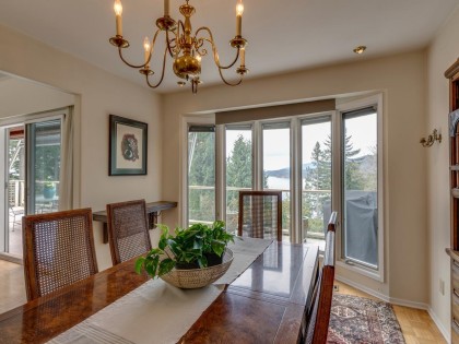 Photo 11 at 110 Oceanview Place, Lions Bay, West Vancouver
