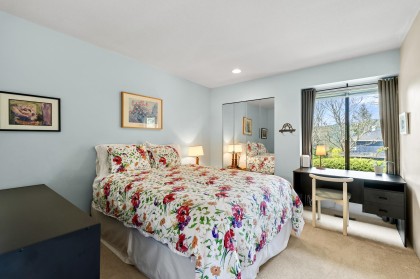 Photo 18 at 4724 Woodburn Court, Cypress Park Estates, West Vancouver