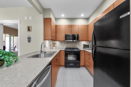 Photo 7 at 208 - 188 W 29 Street, Upper Lonsdale, North Vancouver