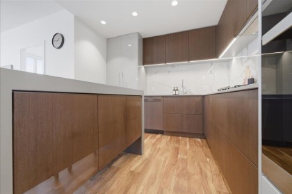 Photo 13 at 608 - 1675 Lions Gate Lane, Pemberton NV, North Vancouver