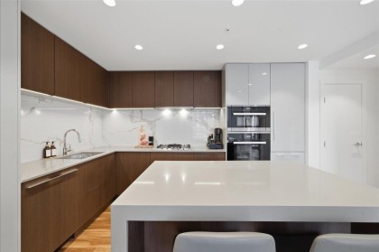 Photo 9 at 608 - 1675 Lions Gate Lane, Pemberton NV, North Vancouver