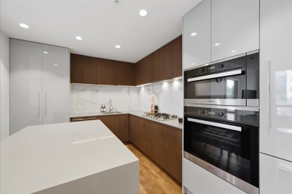 Photo 11 at 608 - 1675 Lions Gate Lane, Pemberton NV, North Vancouver