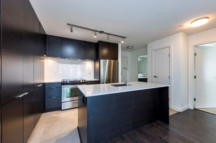 Photo 2 at 302 - 1677 Lloyd Avenue, Pemberton NV, North Vancouver