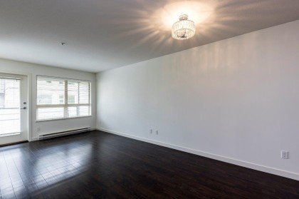 Photo 9 at 302 - 1677 Lloyd Avenue, Pemberton NV, North Vancouver