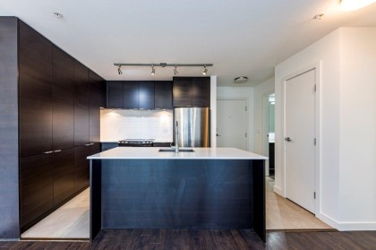 Photo 4 at 302 - 1677 Lloyd Avenue, Pemberton NV, North Vancouver