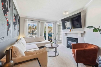 Photo 7 at 406 - 1150 E 29th Street, Lynn Valley, North Vancouver