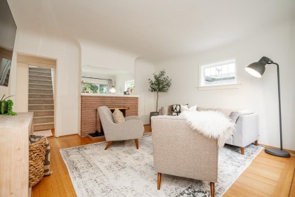Photo 3 at 134 W 40th Avenue, Cambie, Vancouver West