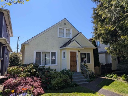 Photo 1 at 134 W 40th Avenue, Cambie, Vancouver West