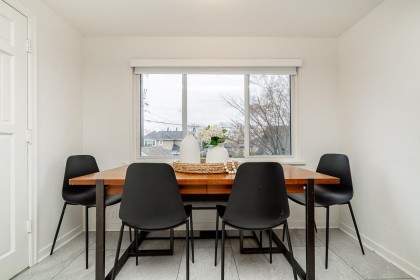 Photo 10 at 134 W 40th Avenue, Cambie, Vancouver West