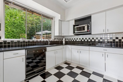 Photo 13 at 5607 Eagle Harbour Road, Eagle Harbour, West Vancouver