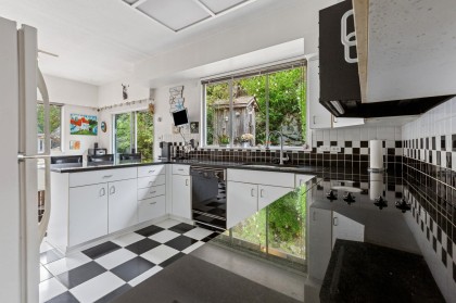 Photo 15 at 5607 Eagle Harbour Road, Eagle Harbour, West Vancouver