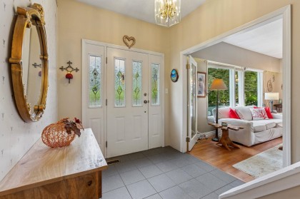 Photo 4 at 5607 Eagle Harbour Road, Eagle Harbour, West Vancouver