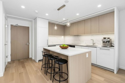 Photo 8 at 704 - 3963 Uplands Way, Cypress Park Estates, West Vancouver