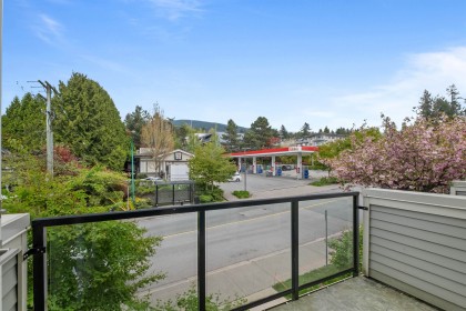 Photo 14 at 5 - 115 W Queens Road, Upper Lonsdale, North Vancouver