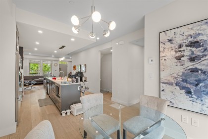 Photo 8 at 5 - 115 W Queens Road, Upper Lonsdale, North Vancouver